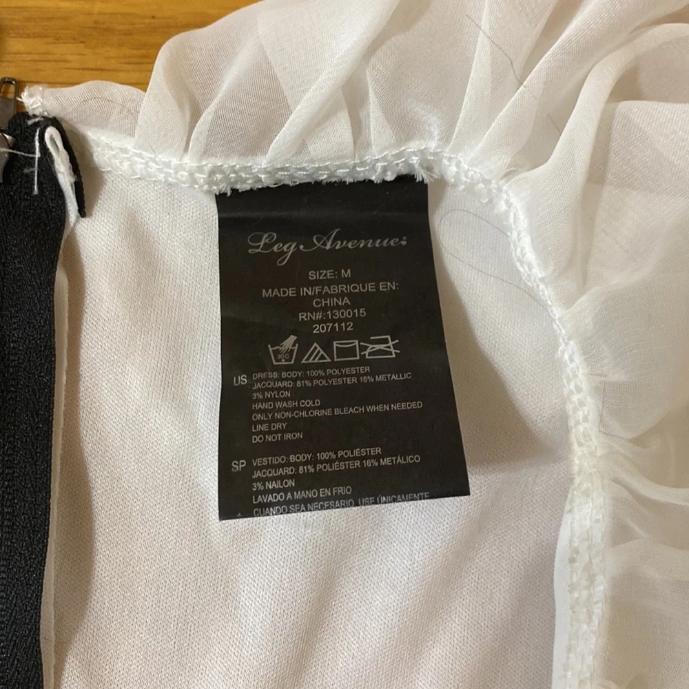 Leg Avenue High Seas Wench Pirate Costume - Picture 8 of 8